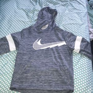 kids xl nike hoodie
